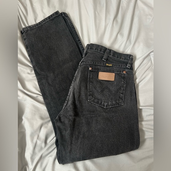 Wrangler Denim - Wrangler Women’s Cowboy Cut Straight Leg Jeans